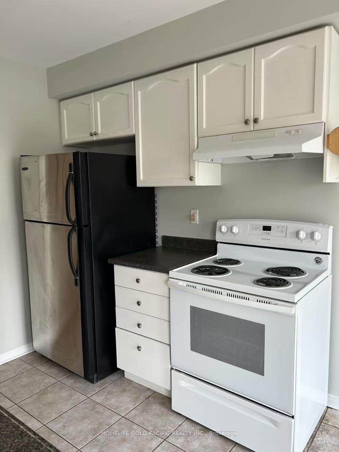 34 Robideau Place photo 5