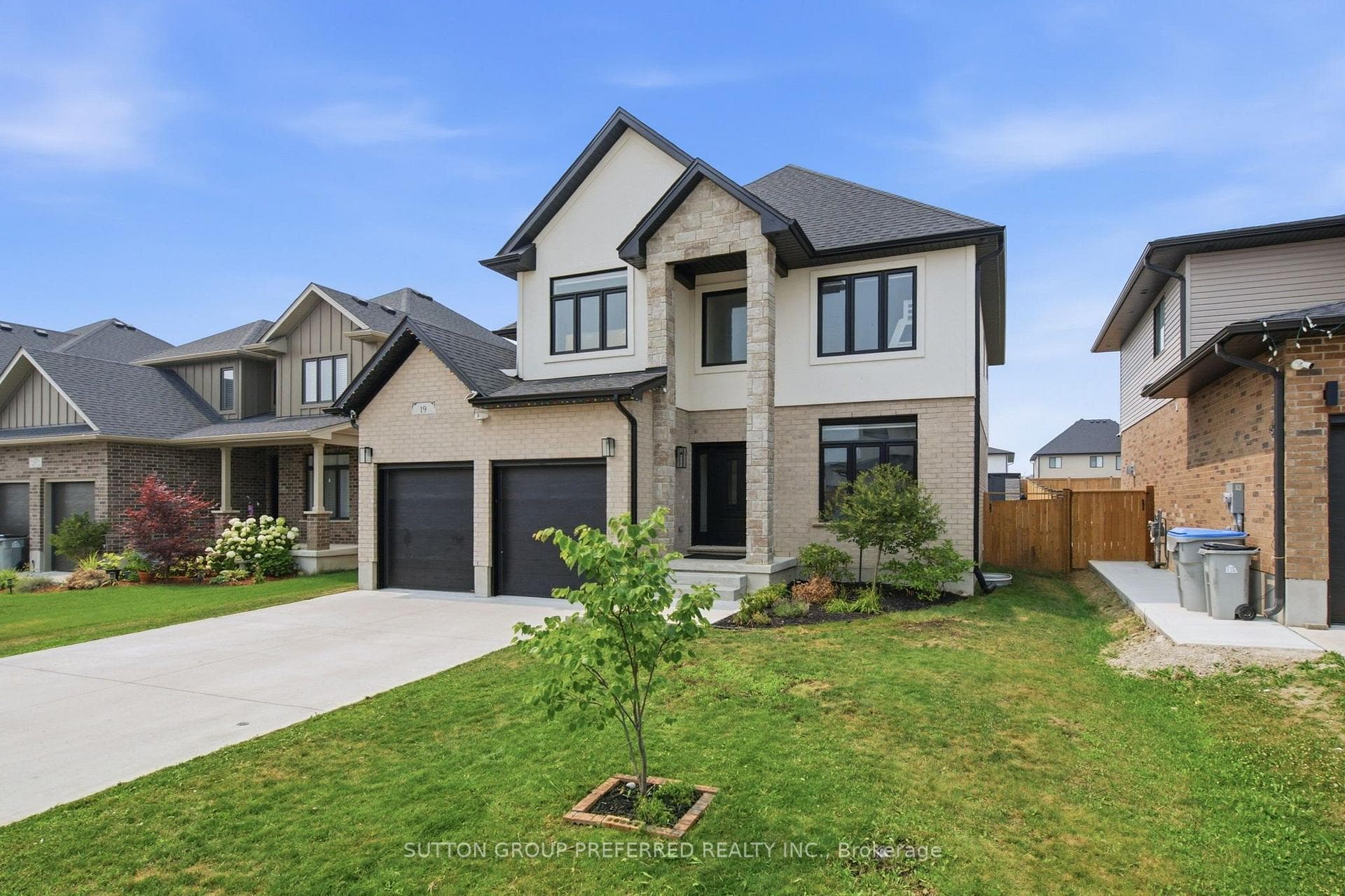 19 Kaiser Lane photo 2