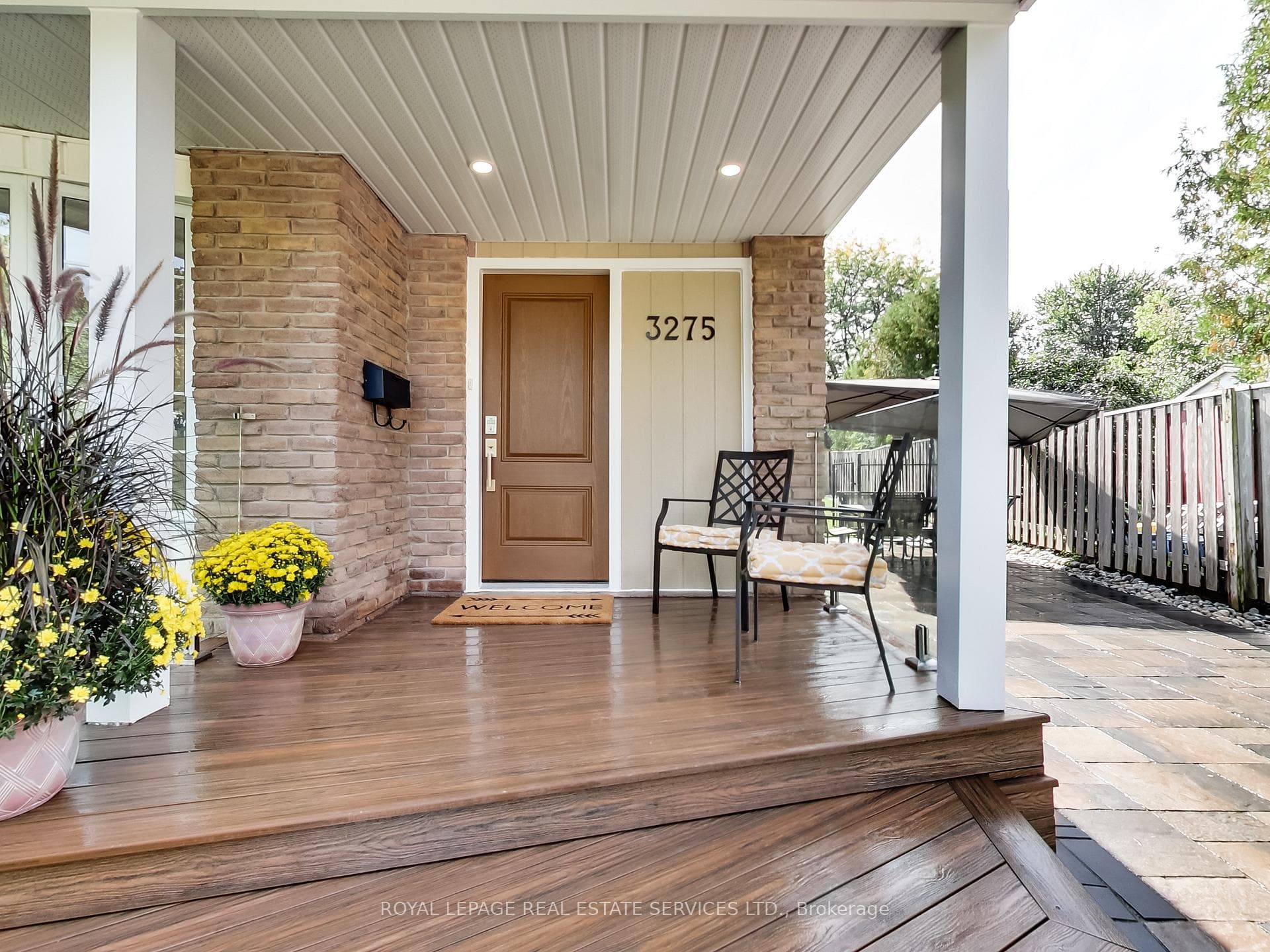 3275 Masthead Crescent photo 2