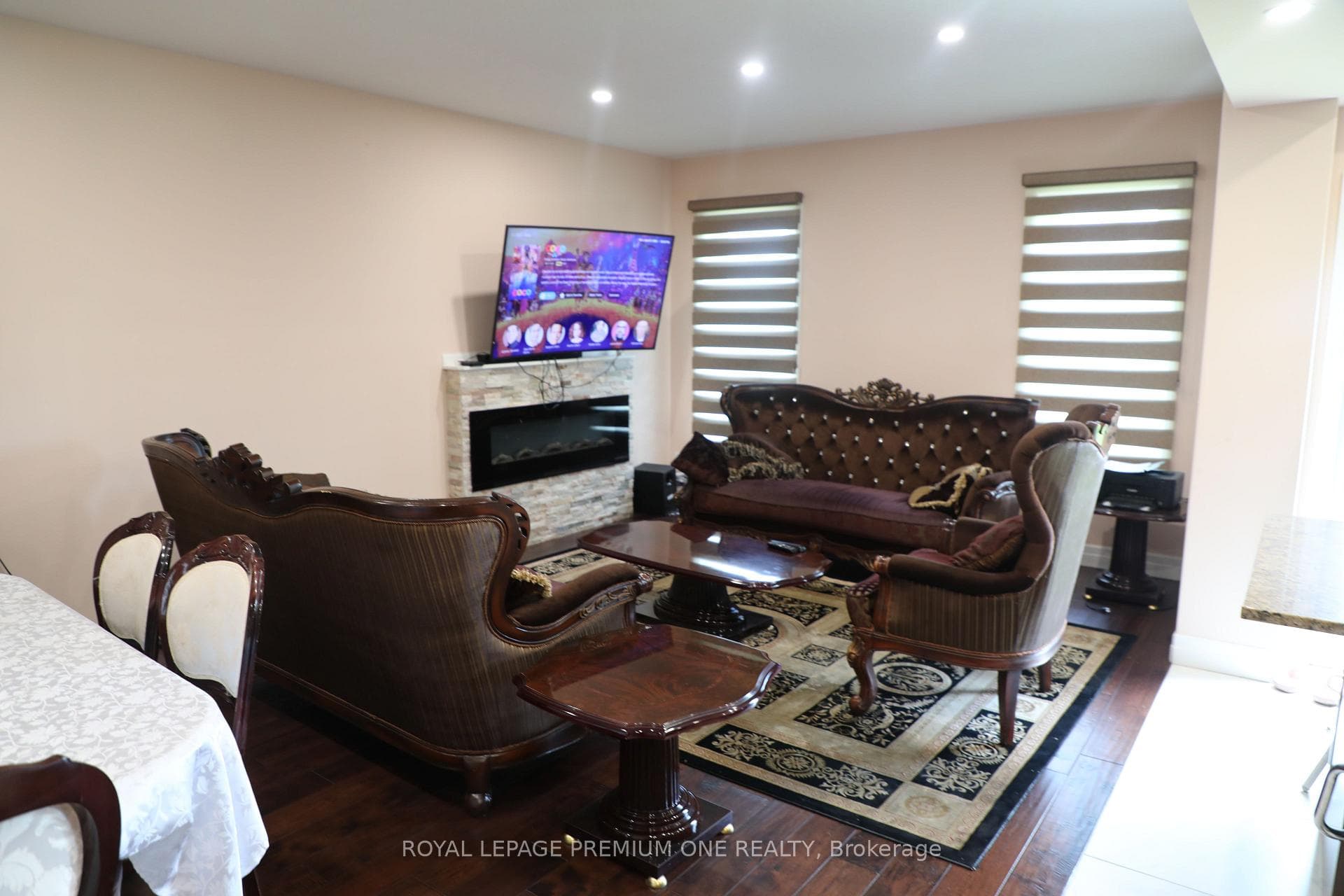 811 Cedarpark Way photo 5