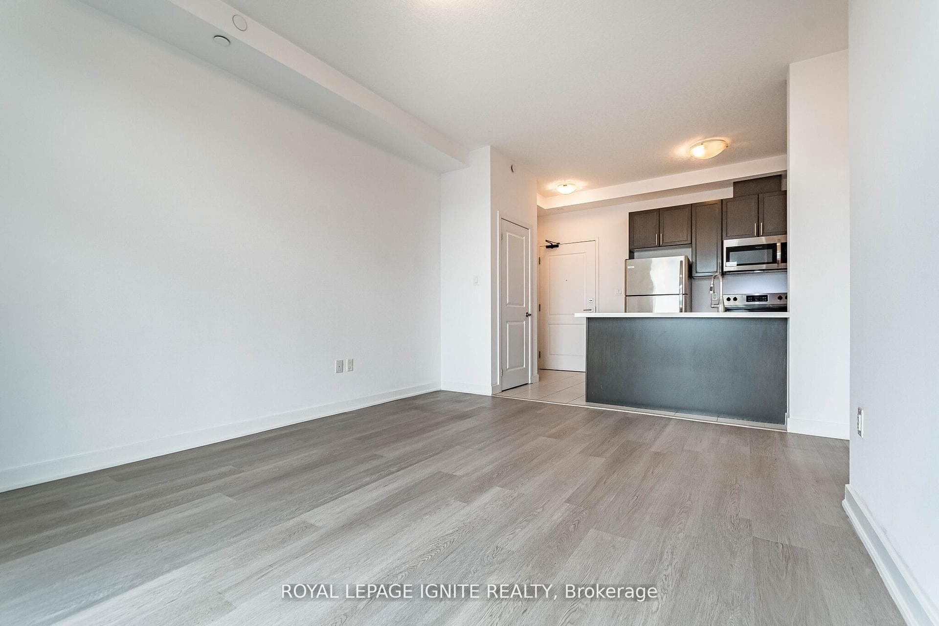 101 Shoreview Place Unit 614 photo 23