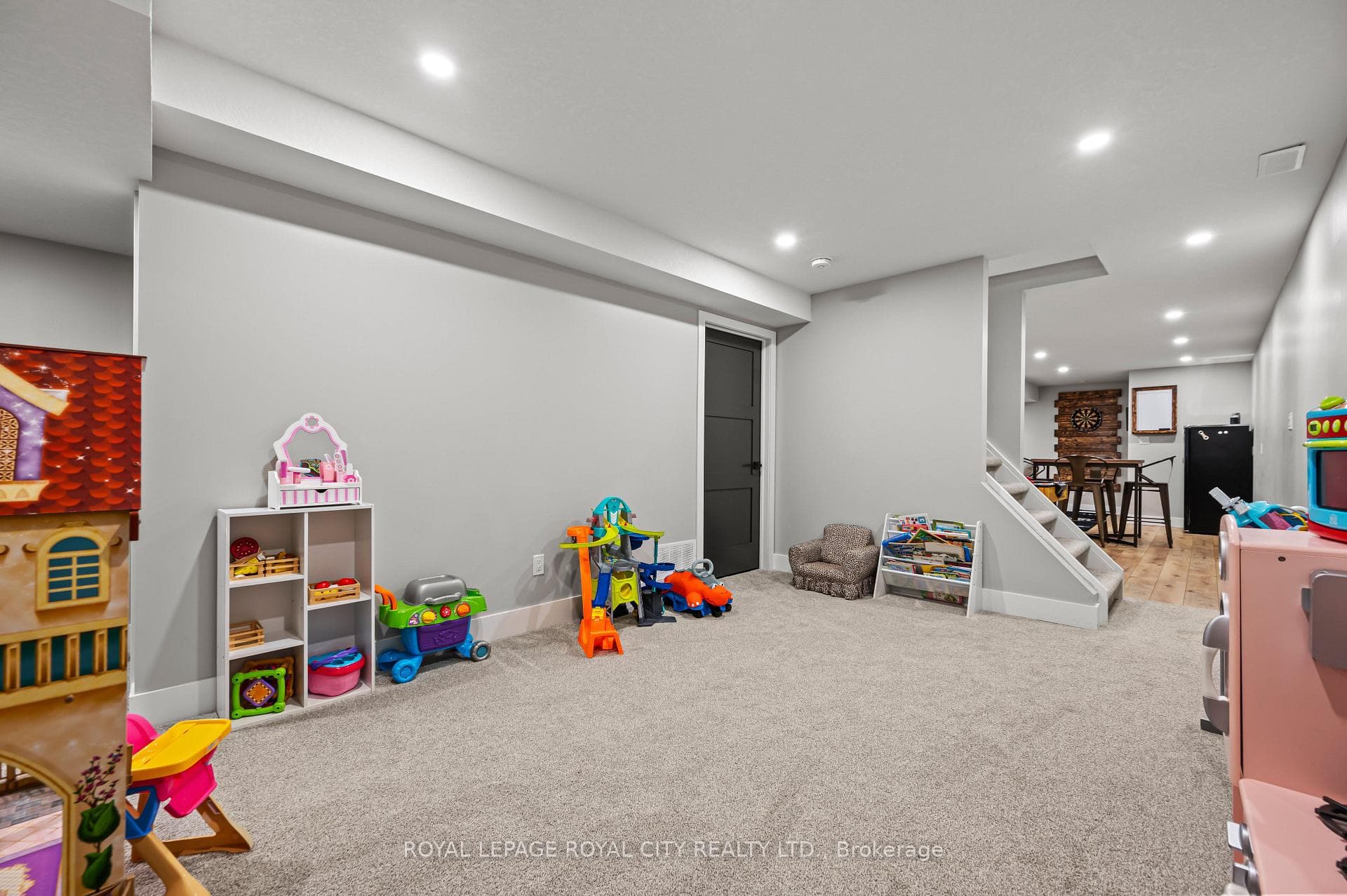 5 Macdonald Street photo 26