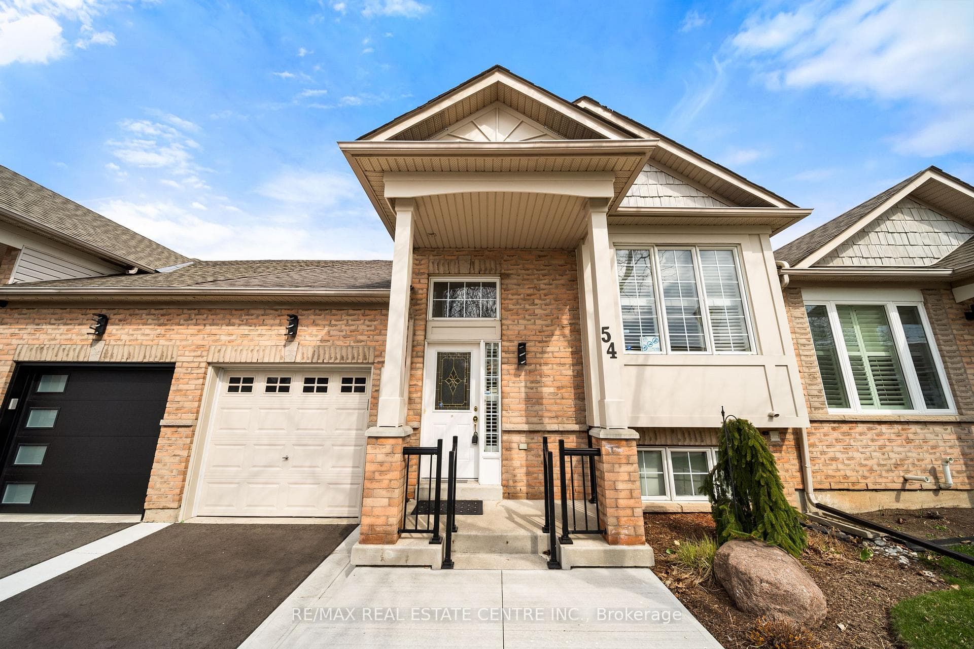 2243 Turnberry Road Unit 54 photo 4