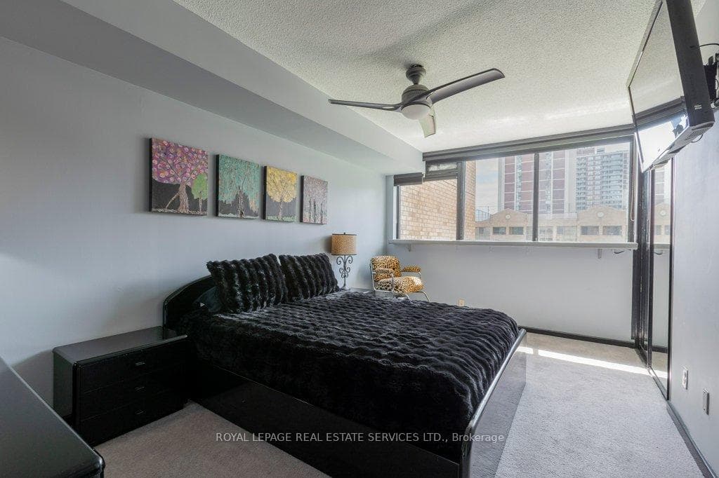 15 Maitland Place Unit 409 photo 12