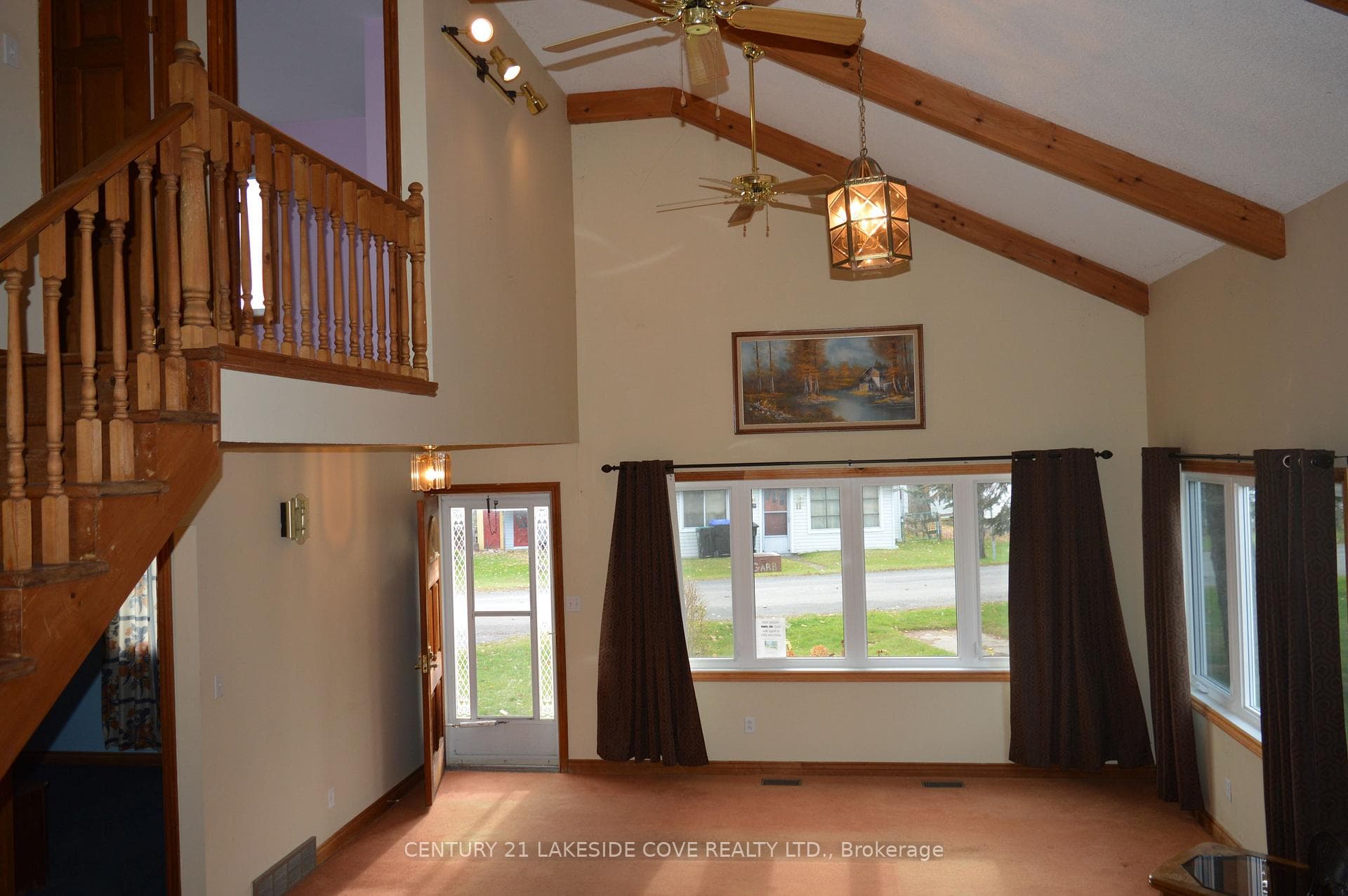 6 Ridge Avenue photo 9
