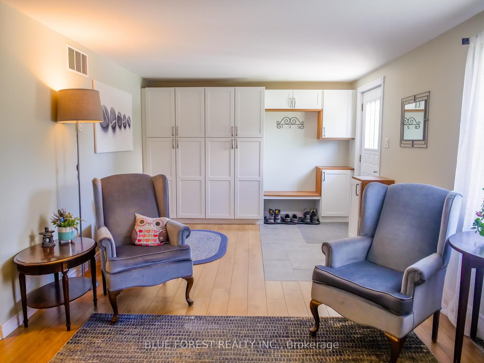 183 Nancy Street photo 5