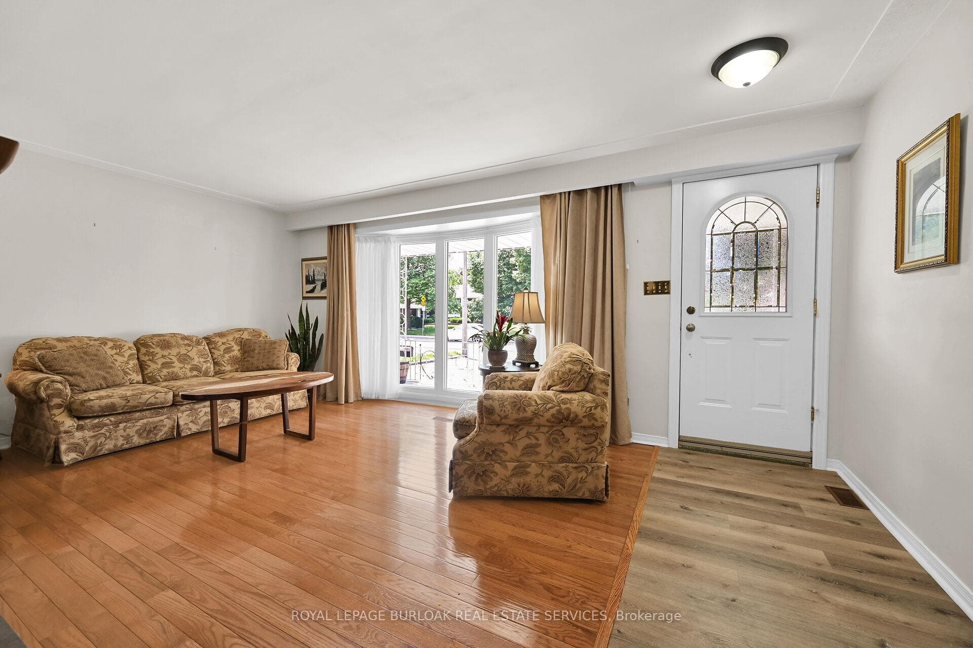 71 Delmar Drive photo 4