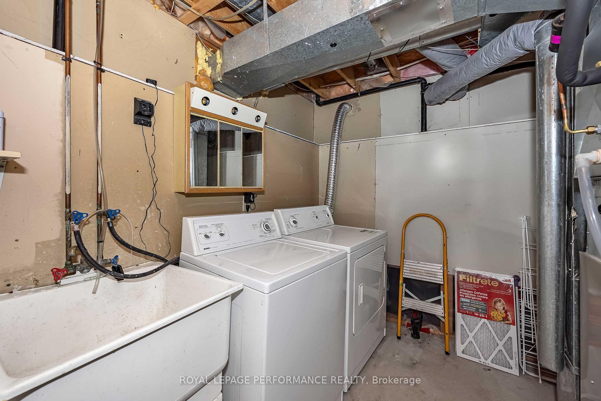 26 Armadale Crescent photo 33