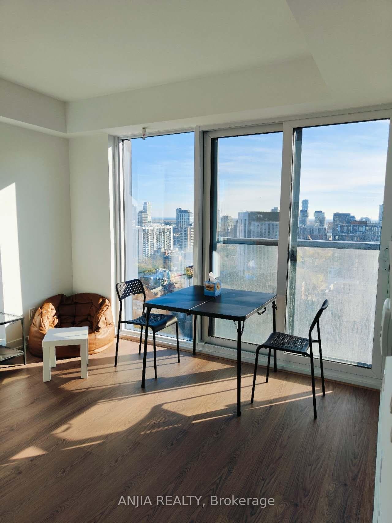 319 Jarvis Street Unit 2115 photo 6