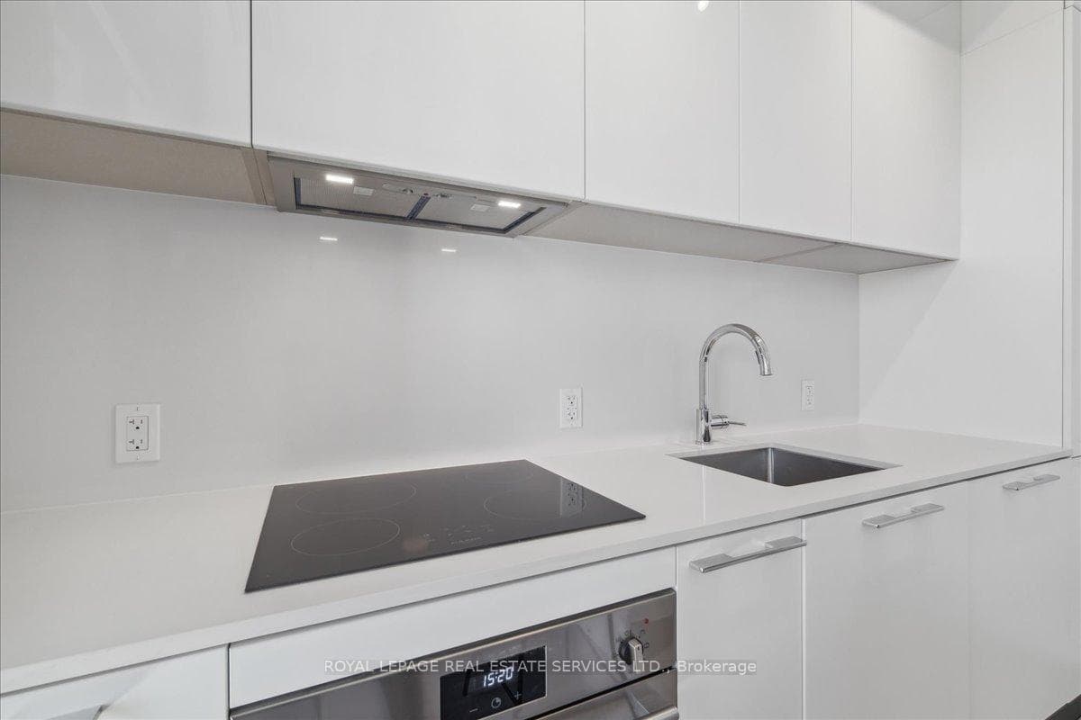200 Sudbury Street Unit 811 photo 27