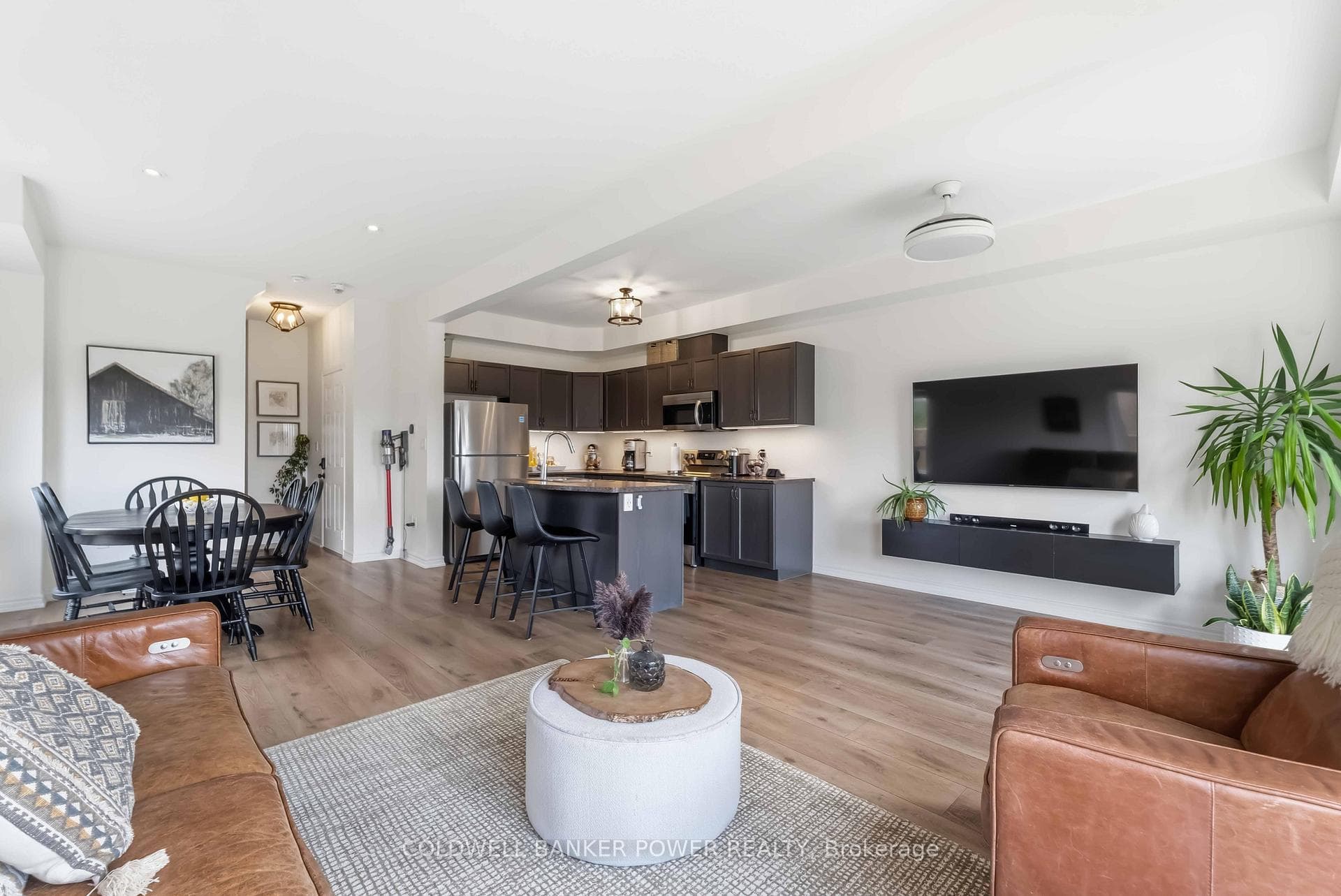 151 Lormont Boulevard photo 11