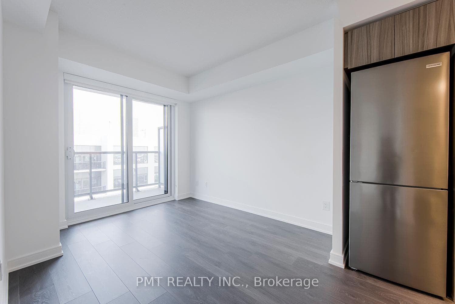 30 Samuel Wood Way Unit 2105 photo 13