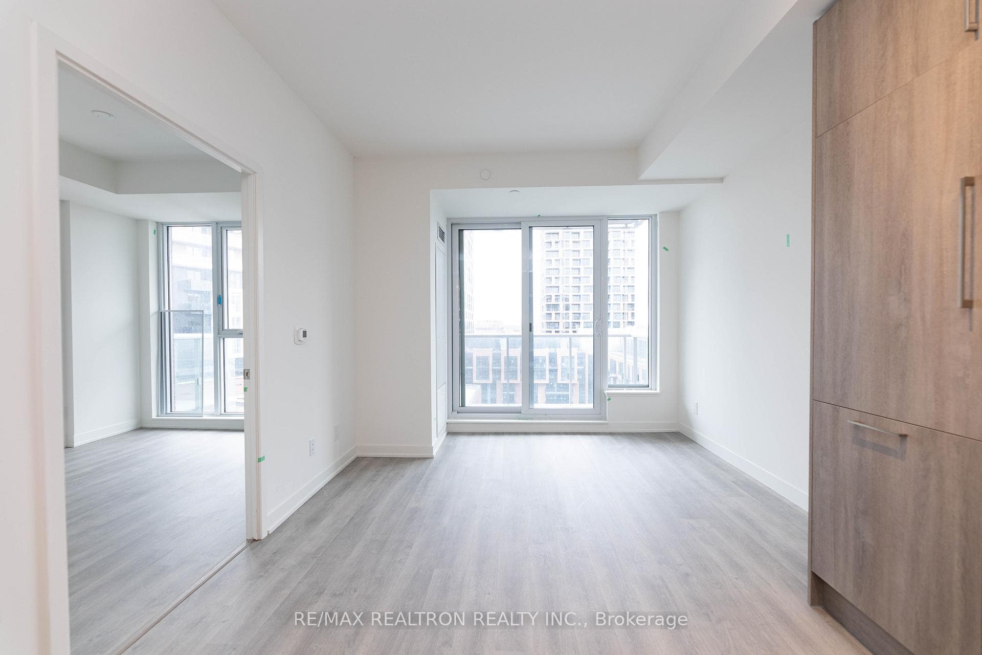 8119 Birchmount Road Unit 1301A photo 16