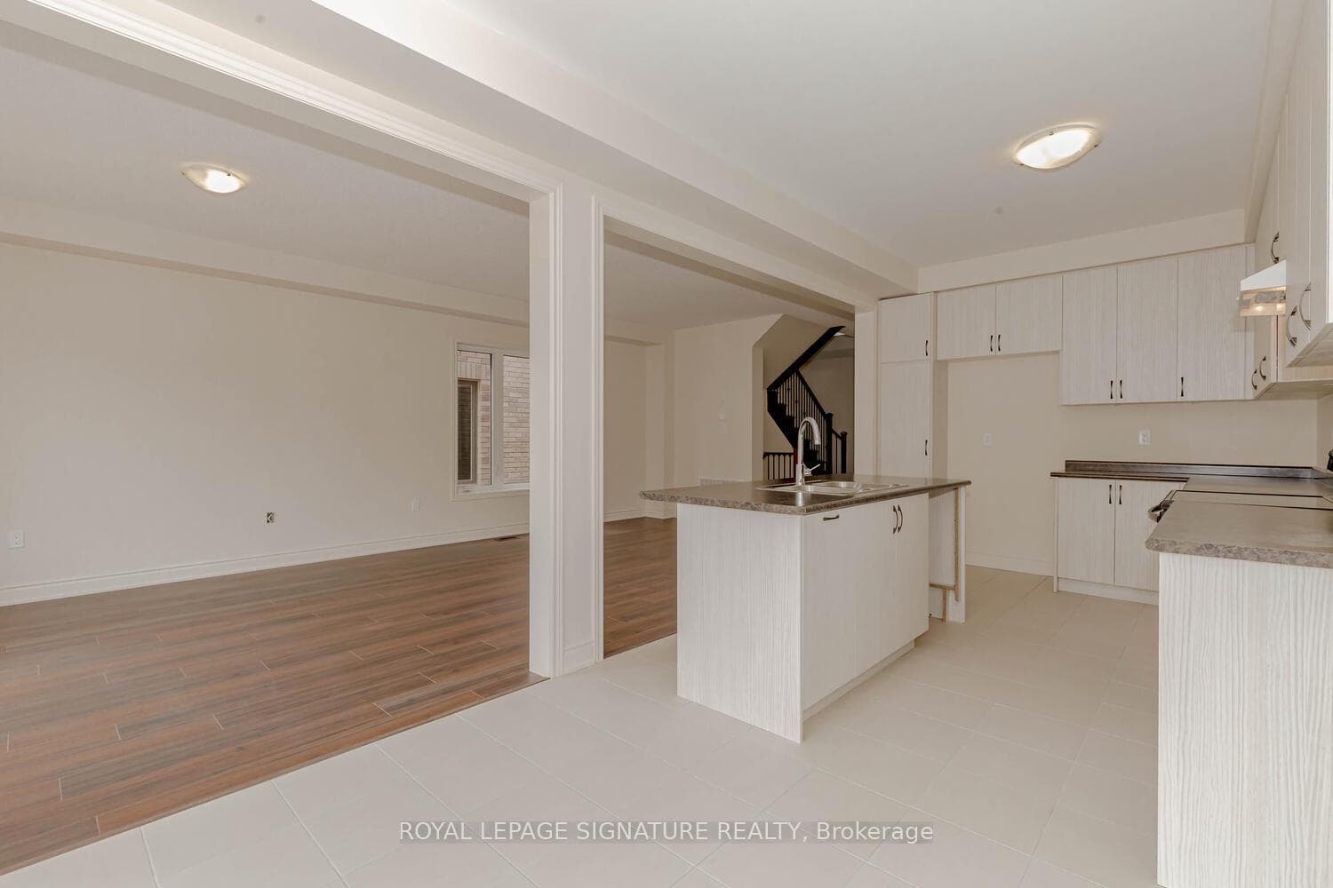 58 Attwater Drive photo 11