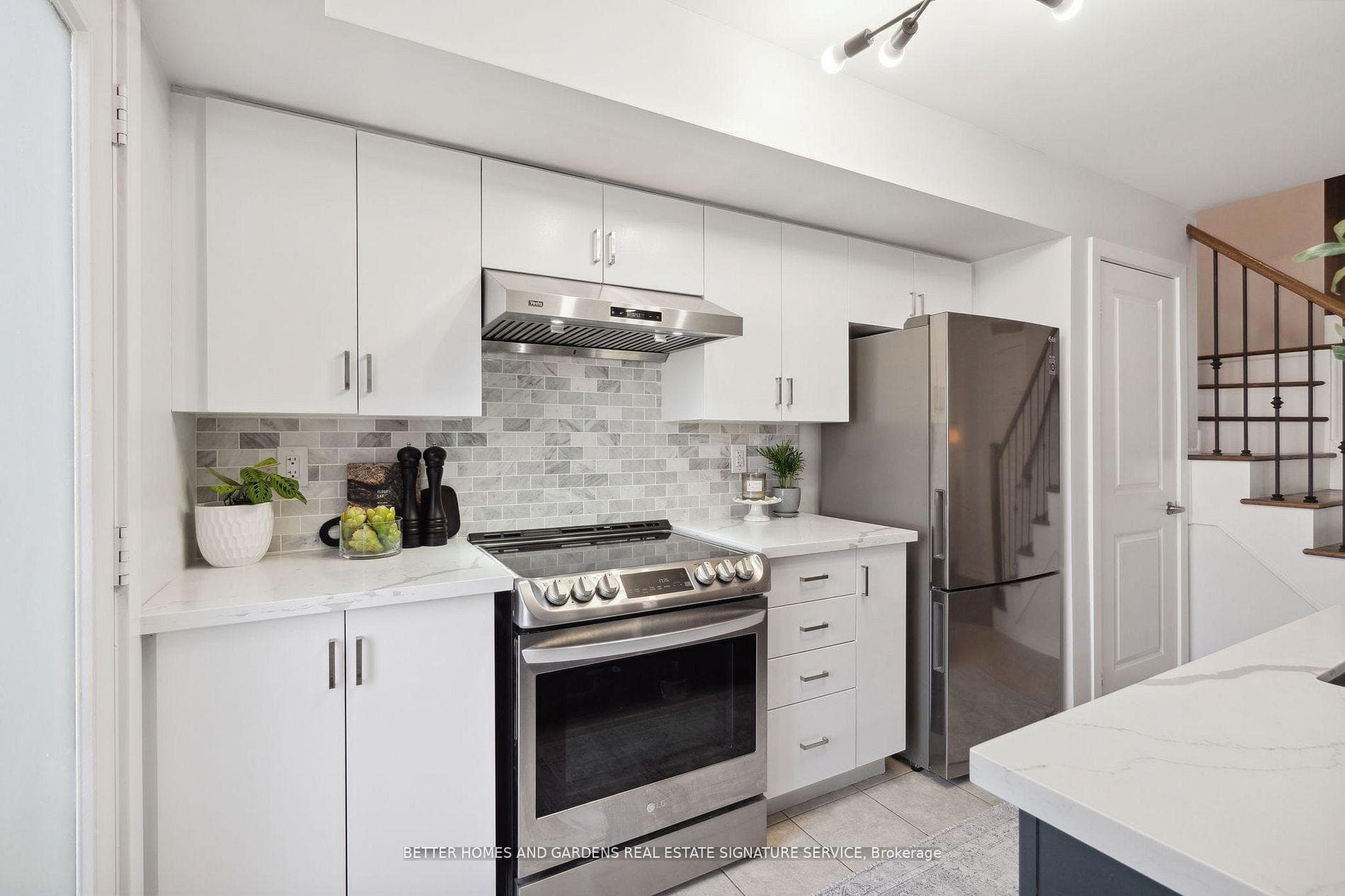 100 Parrotta Drive Unit 95 photo 10