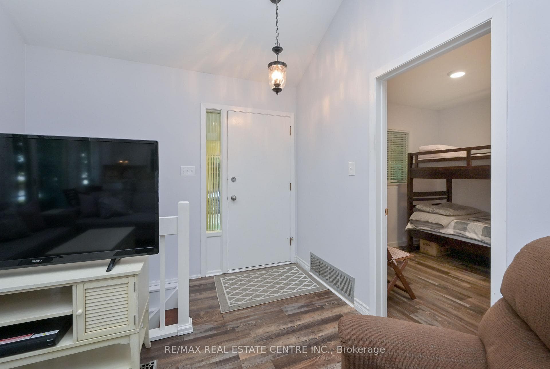 222 Wiles Lane photo 15