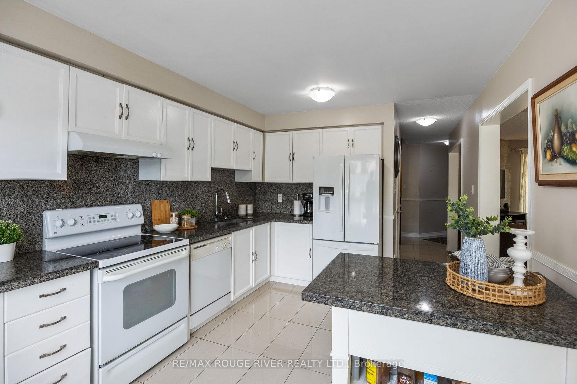 55 Woodward Drive photo 13