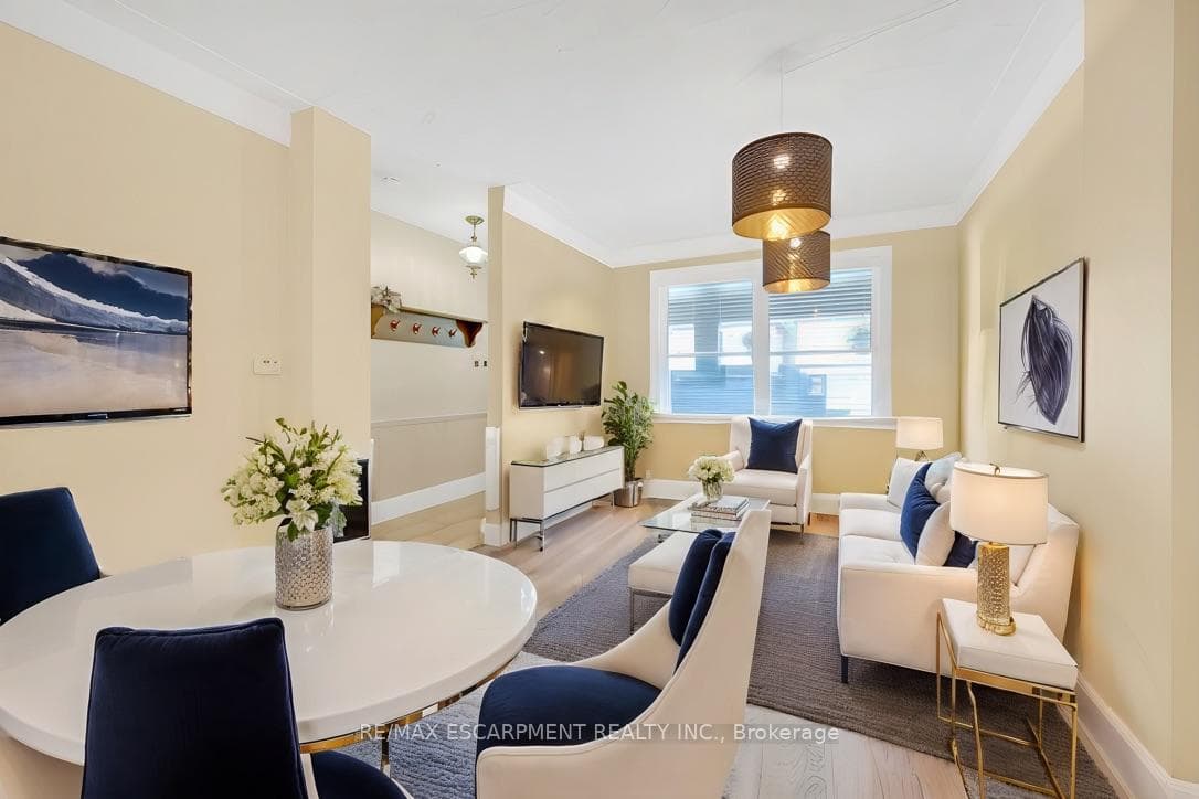 alternate layout for Living/Dining rm