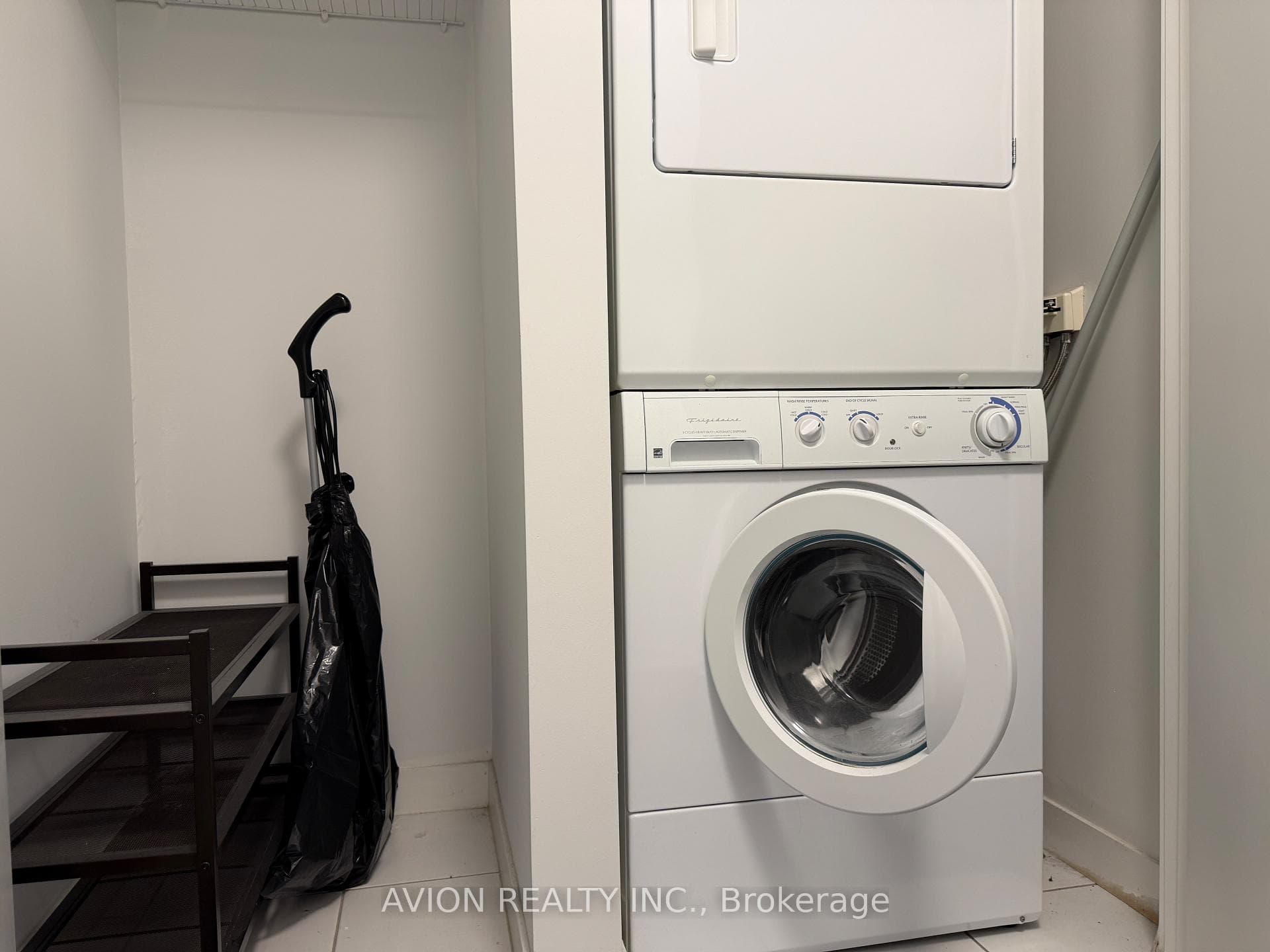 770 Bay Street Unit 1001 photo 6