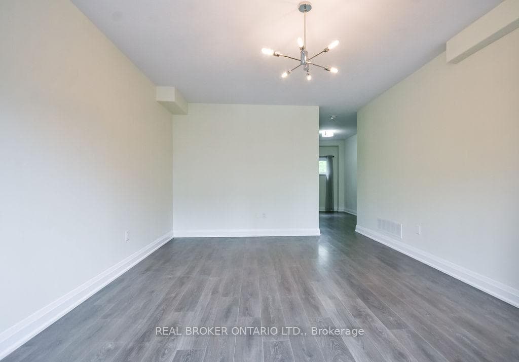 199 Ardagh Road Unit 18 photo 41