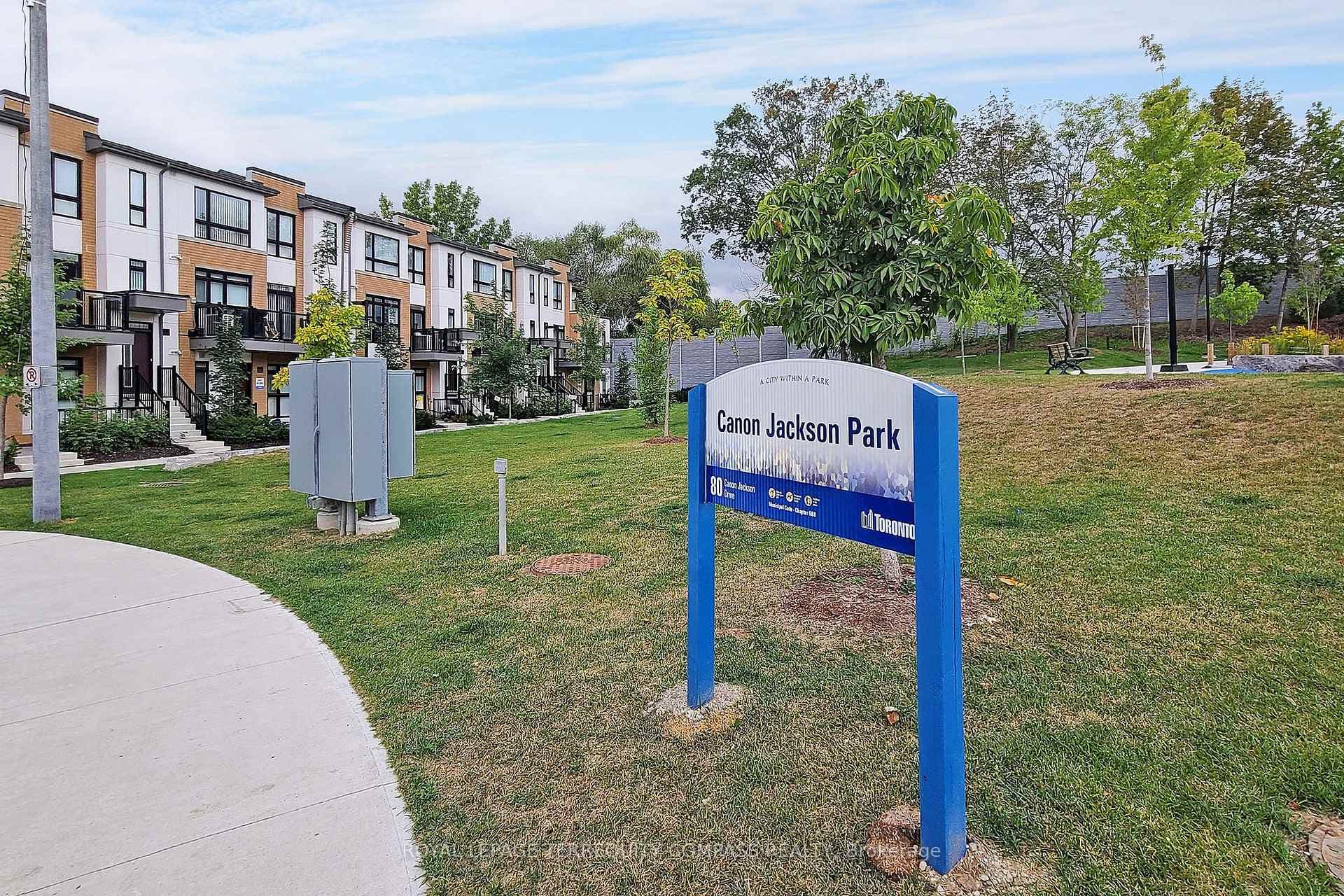 160 Canon Jackson Drive Unit 101 photo 33
