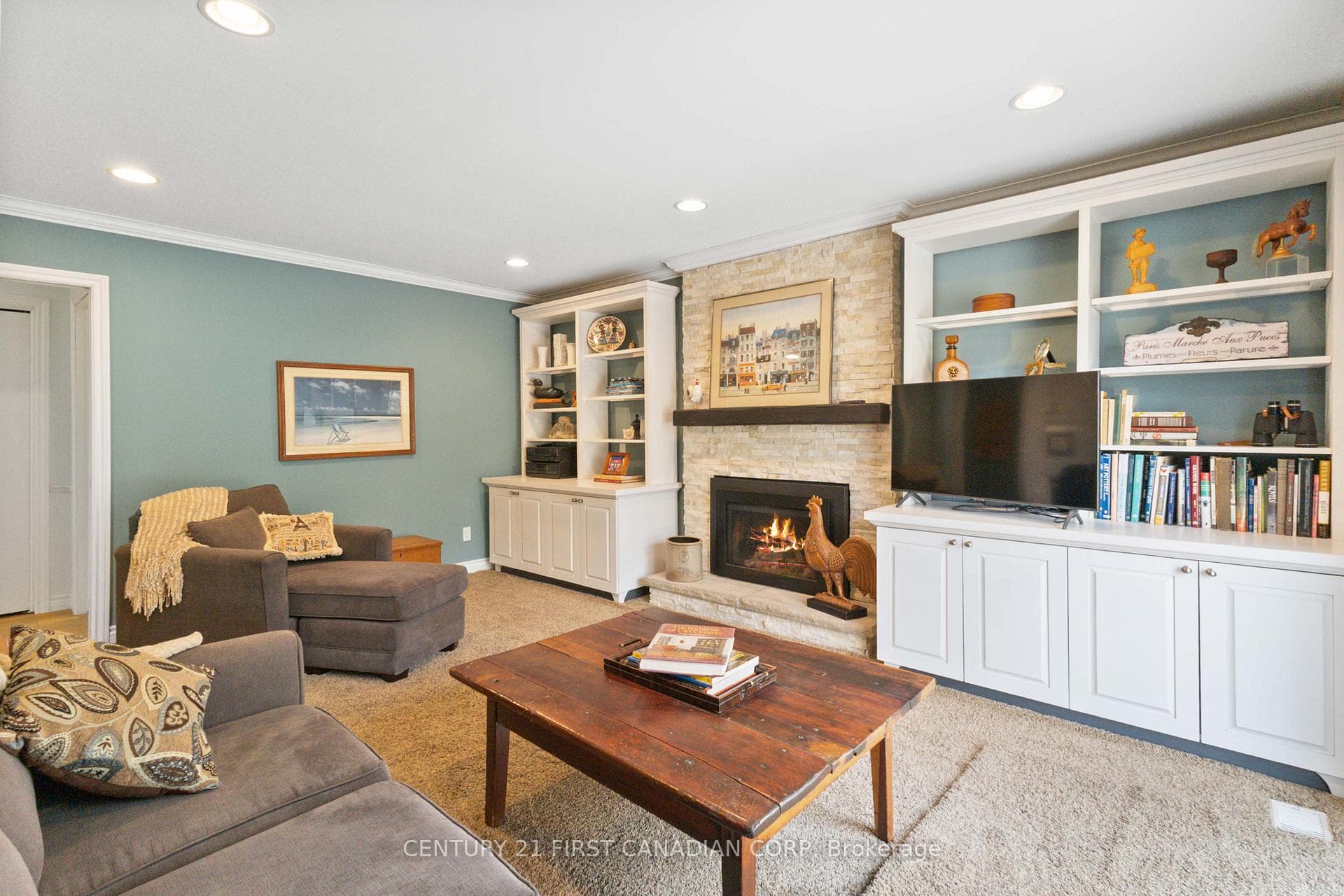 1080 Viscount Road photo 18