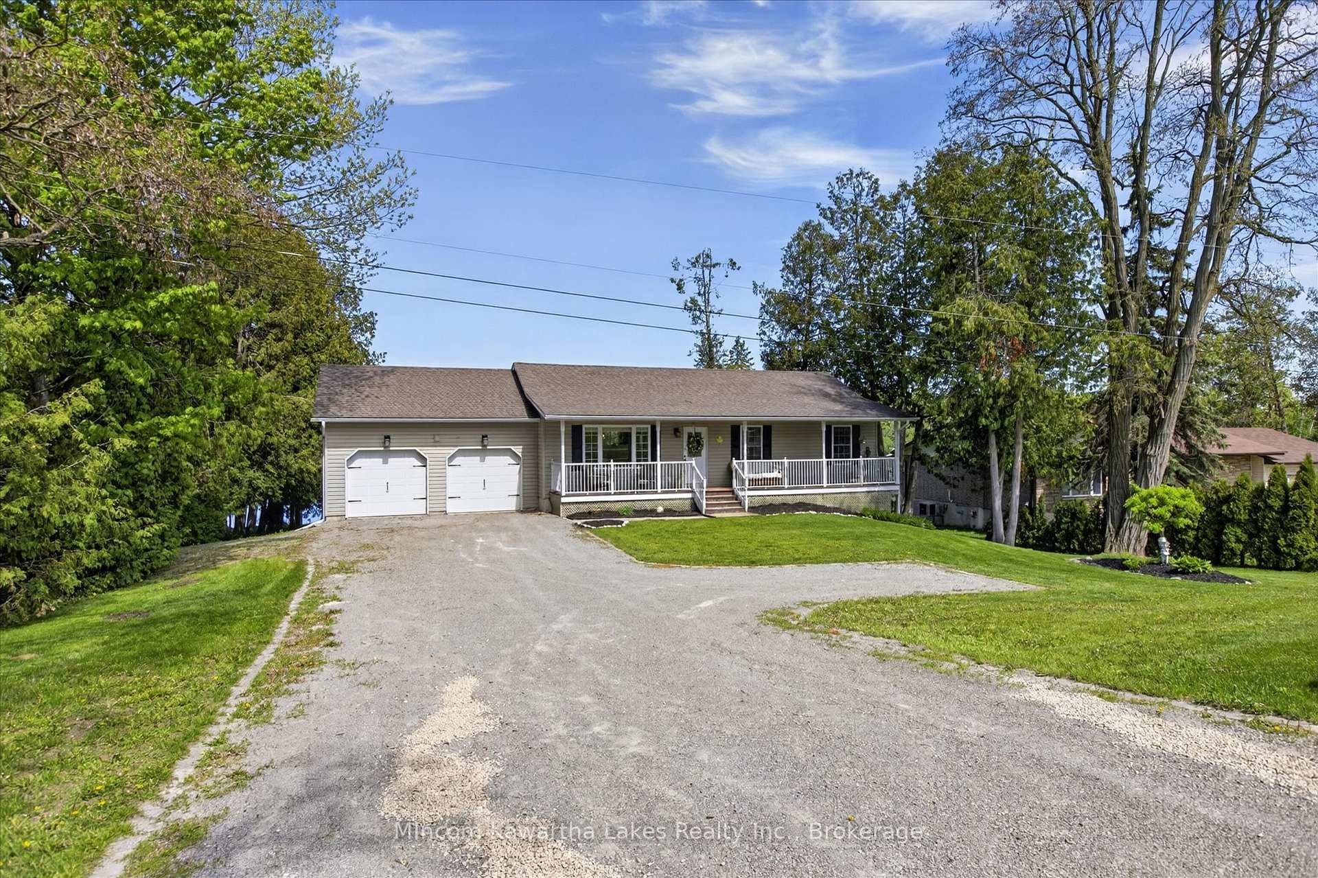 46 LAWRENCE Street photo 4