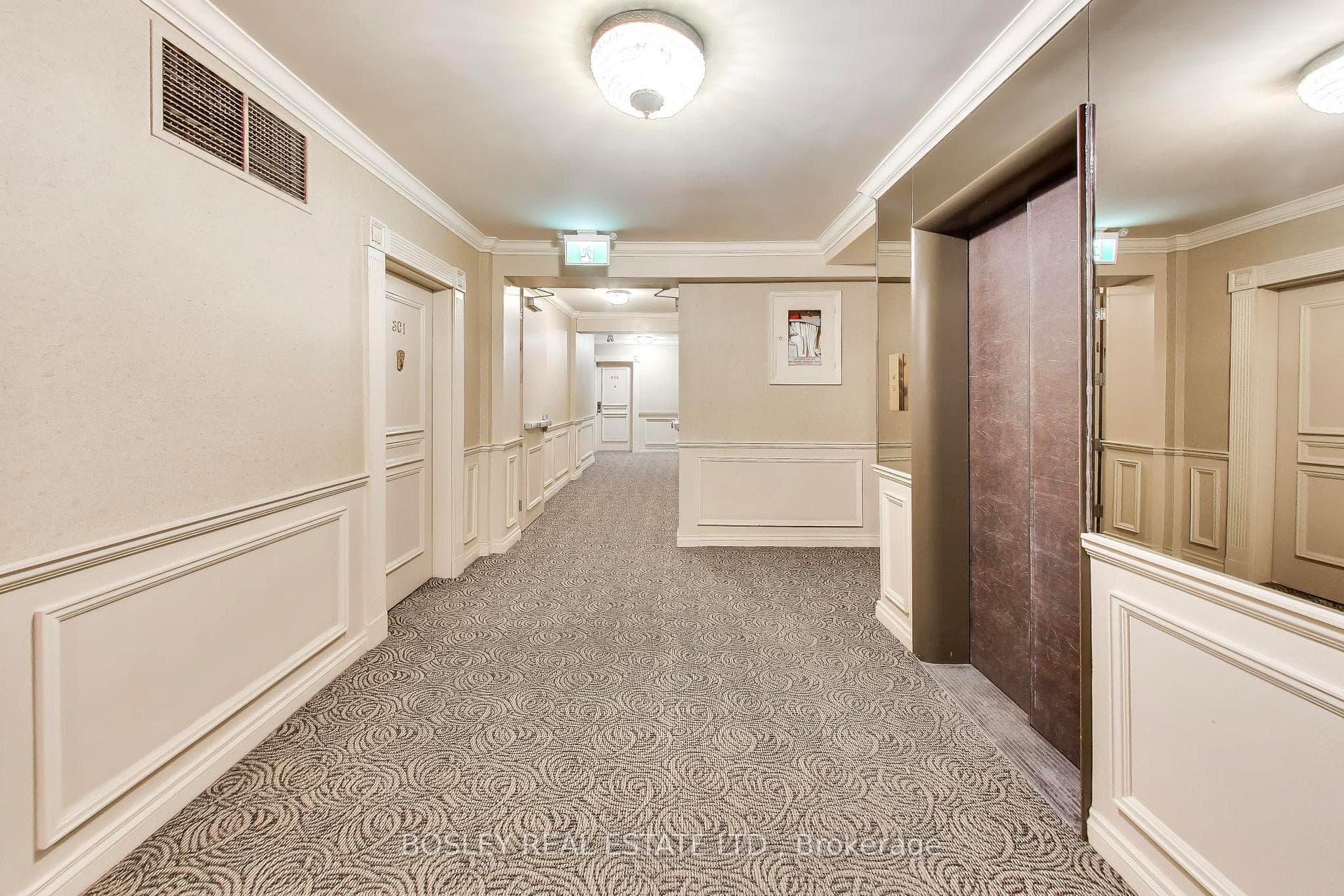 740 Eglinton Avenue Unit 306 photo 8