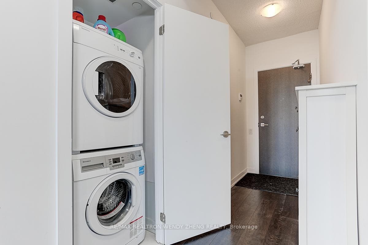 365 Church Street Unit 3109 photo 25