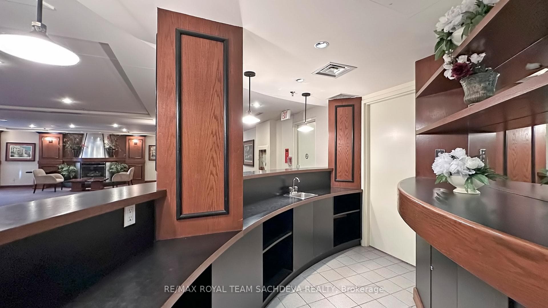 88 Corporate Drive Unit 1601 photo 24