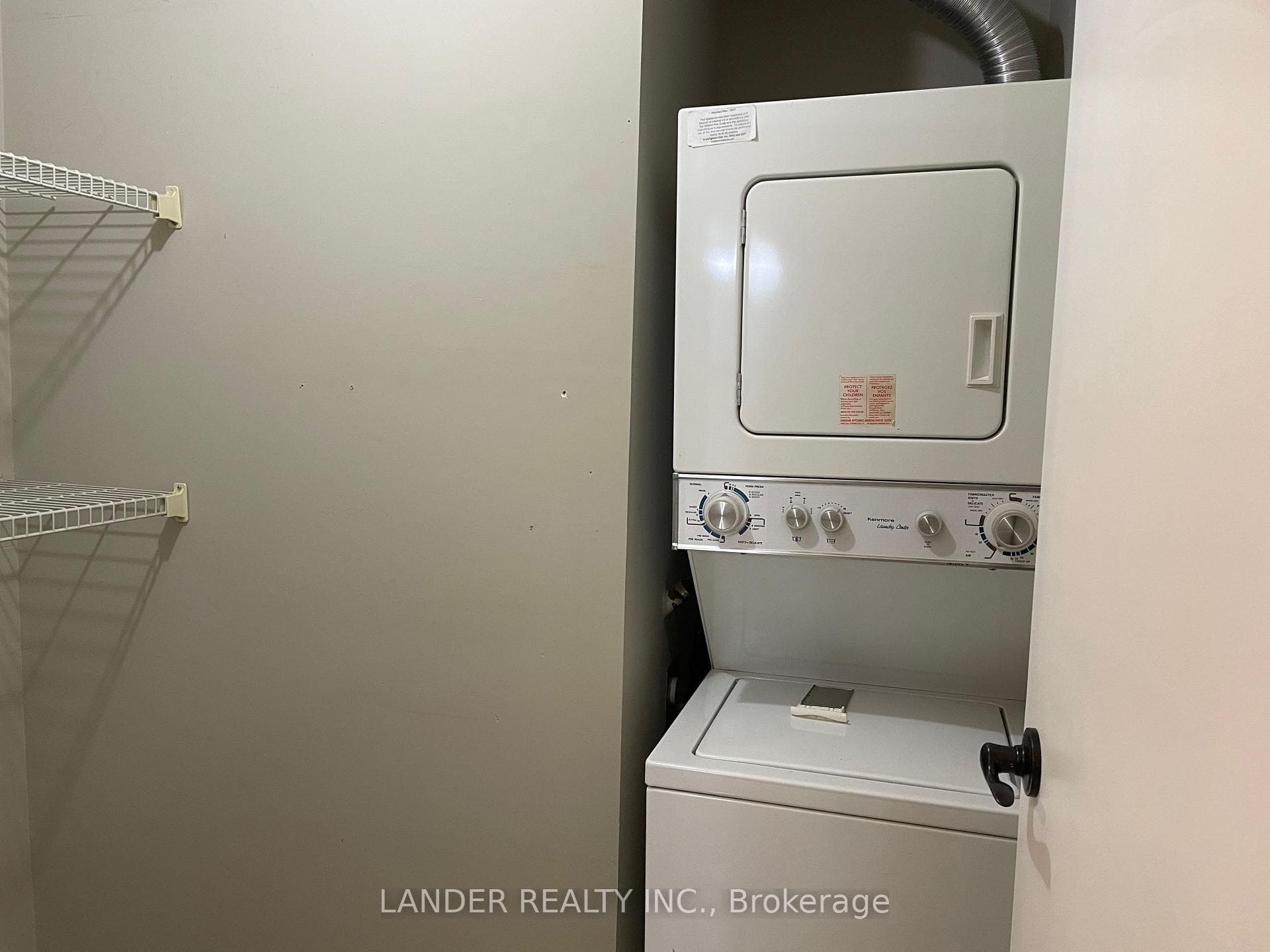 Ensuite Laundry