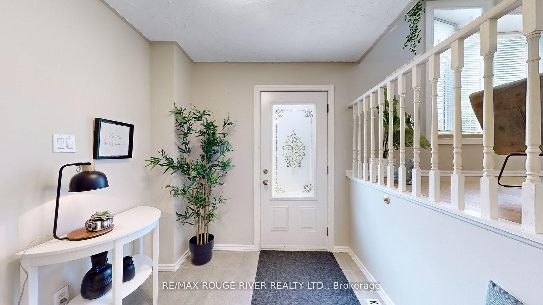 124 Beaverbrook Court photo 4