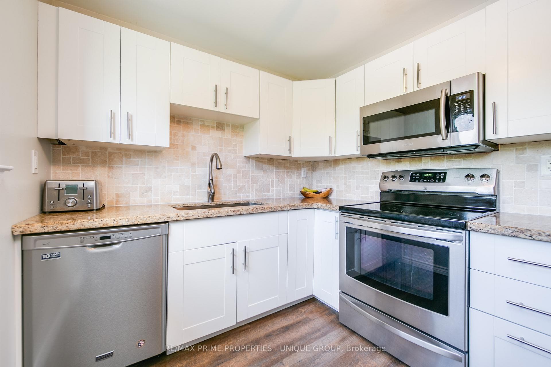 104 Darras Court photo 16
