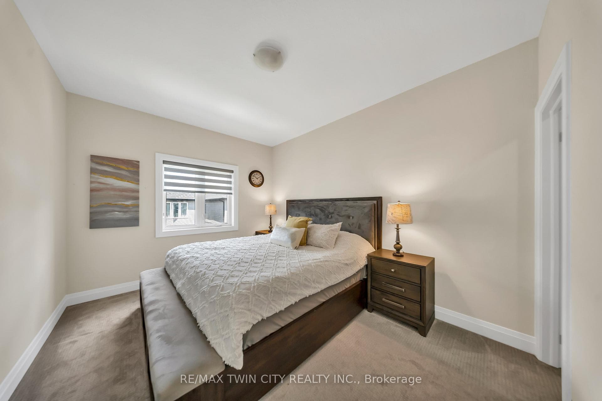 3rd bedroom with an additional walk in closet