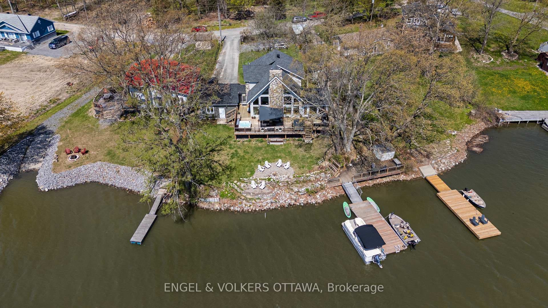 69 Blue Heron Lane photo 2