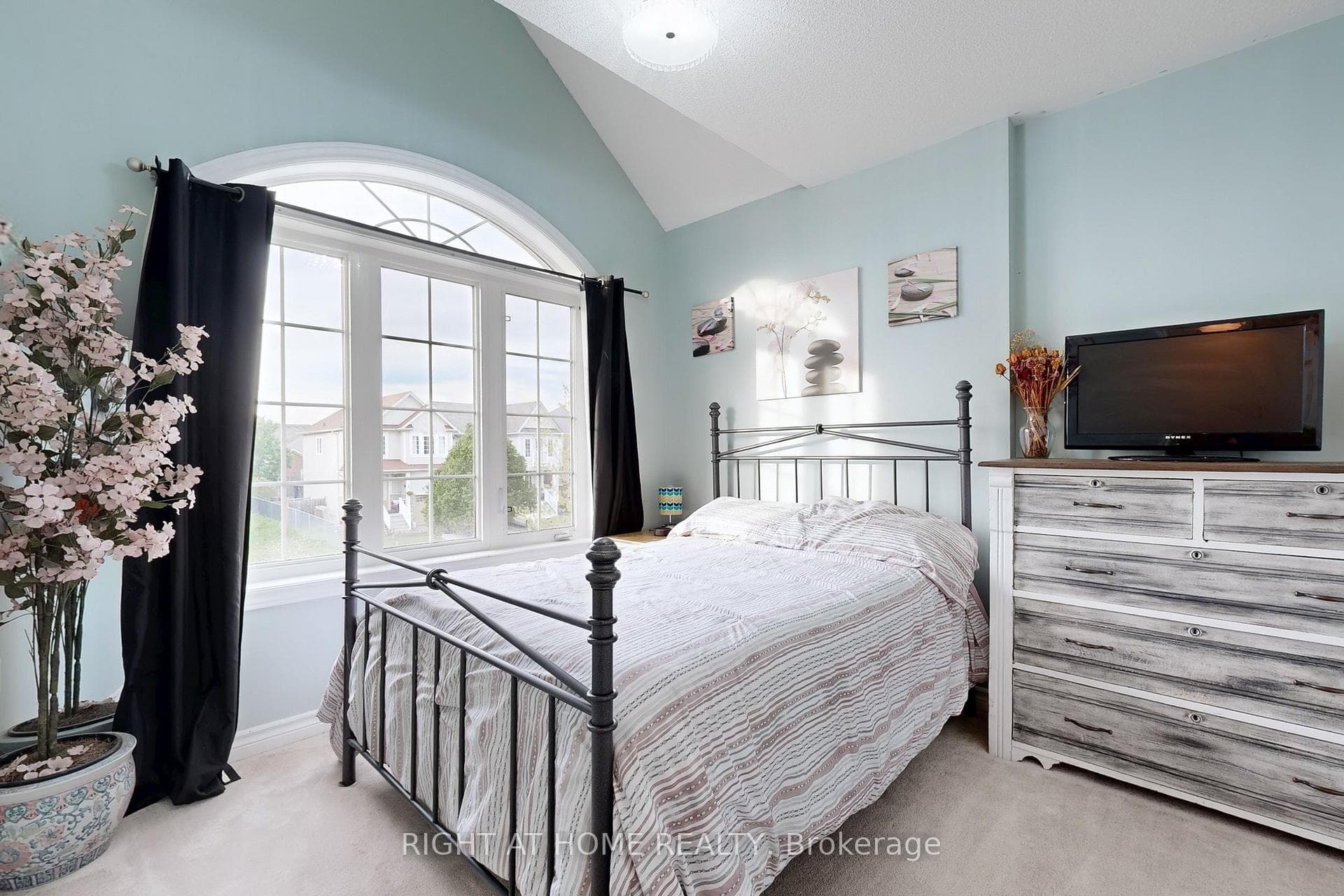 41 Legion Way photo 20
