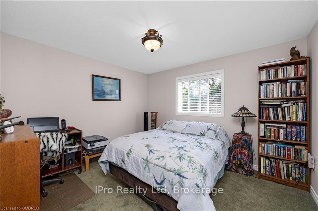229 ACTON Boulevard photo 27