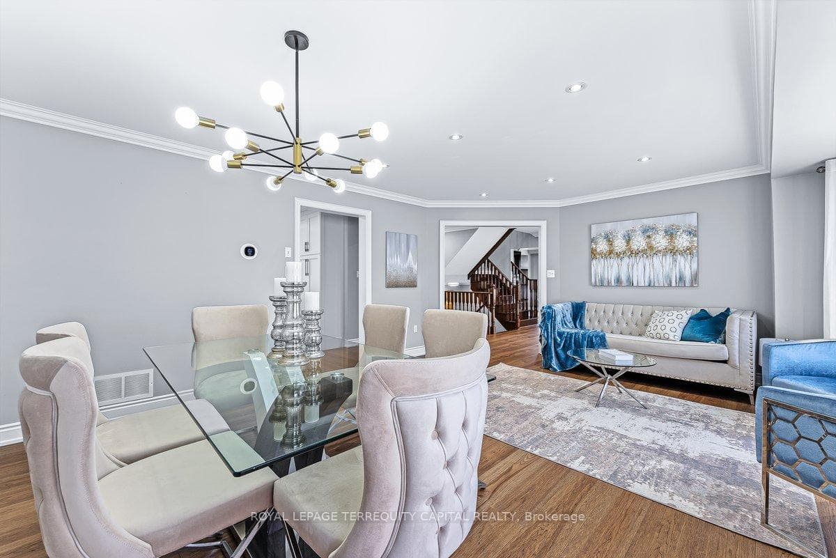 88 River Ridge Boulevard photo 13