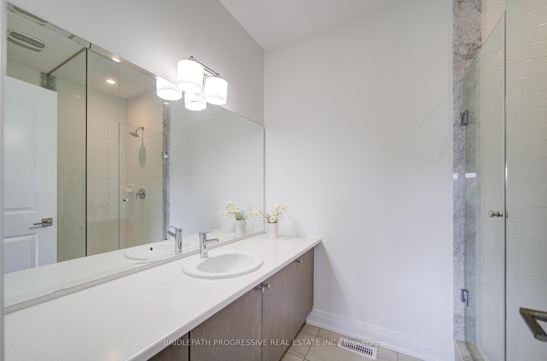 4042 Phoenix Way photo 27