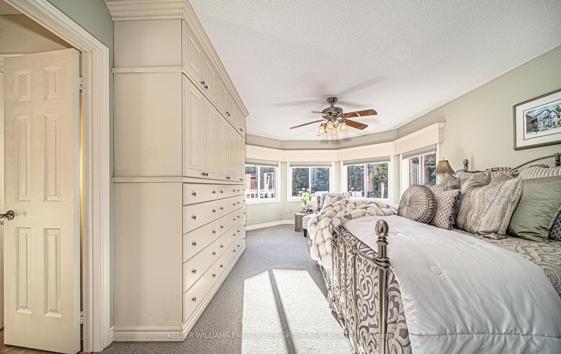48 White Cliffe Drive photo 22