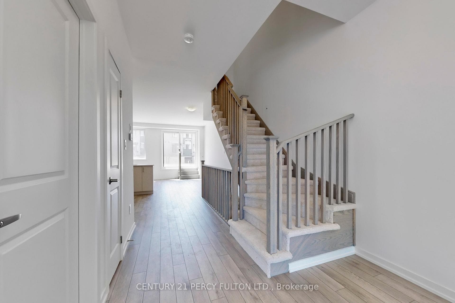 26 Bateson Street photo 24