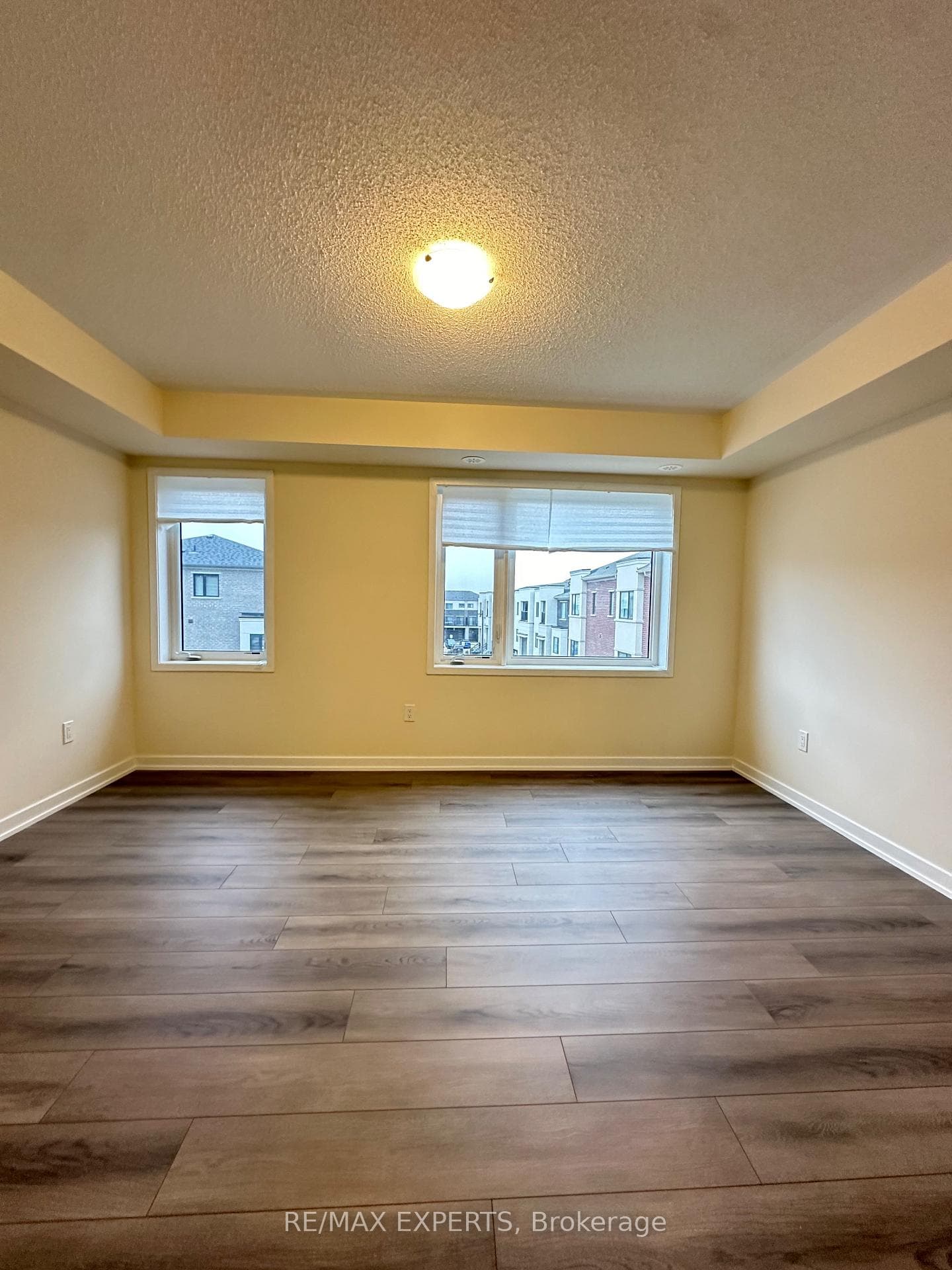 48 Lambert Lane photo 11