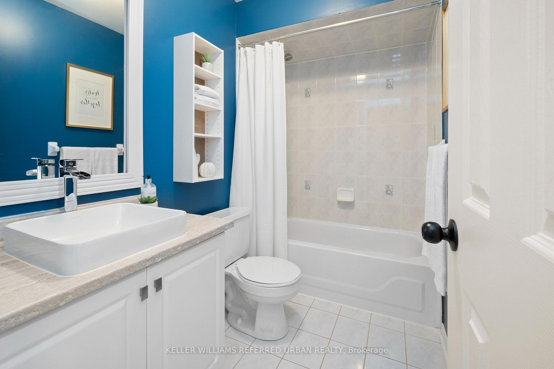 577 Taylor Crescent photo 19