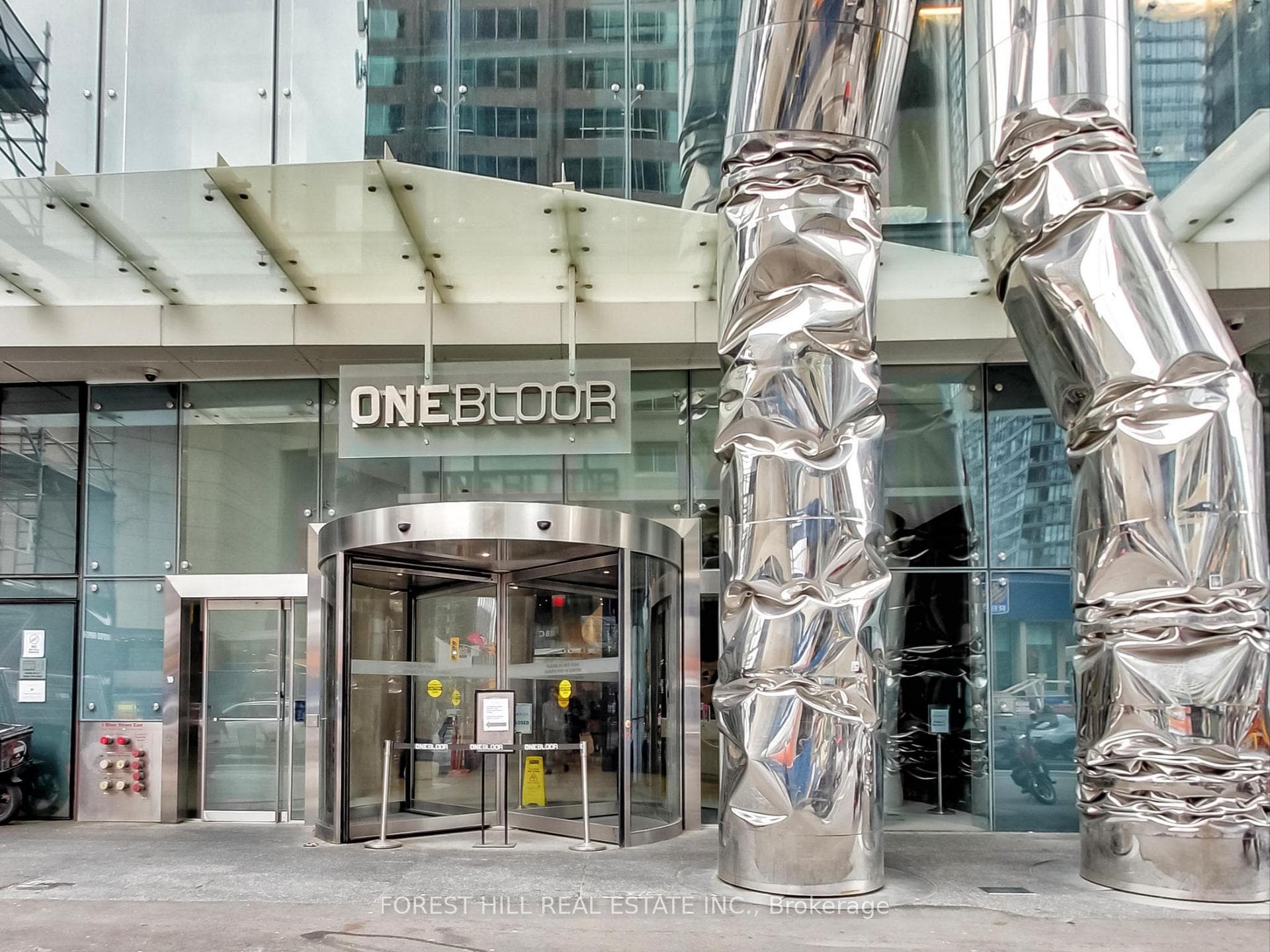 1 Bloor Street Unit 6001 photo 1