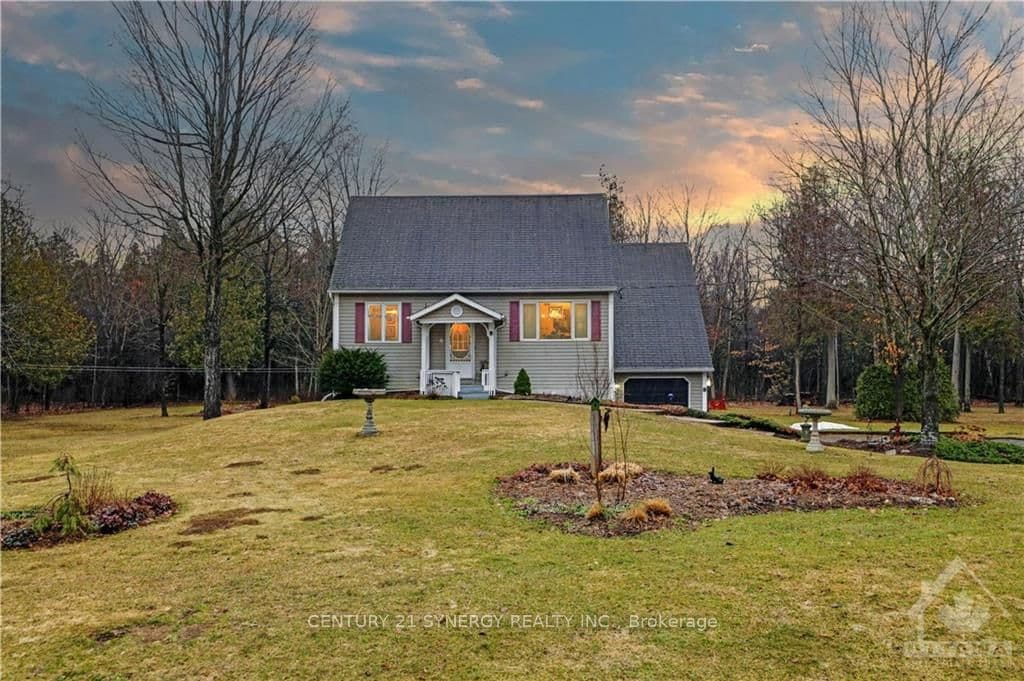 211 BAY Road photo 1