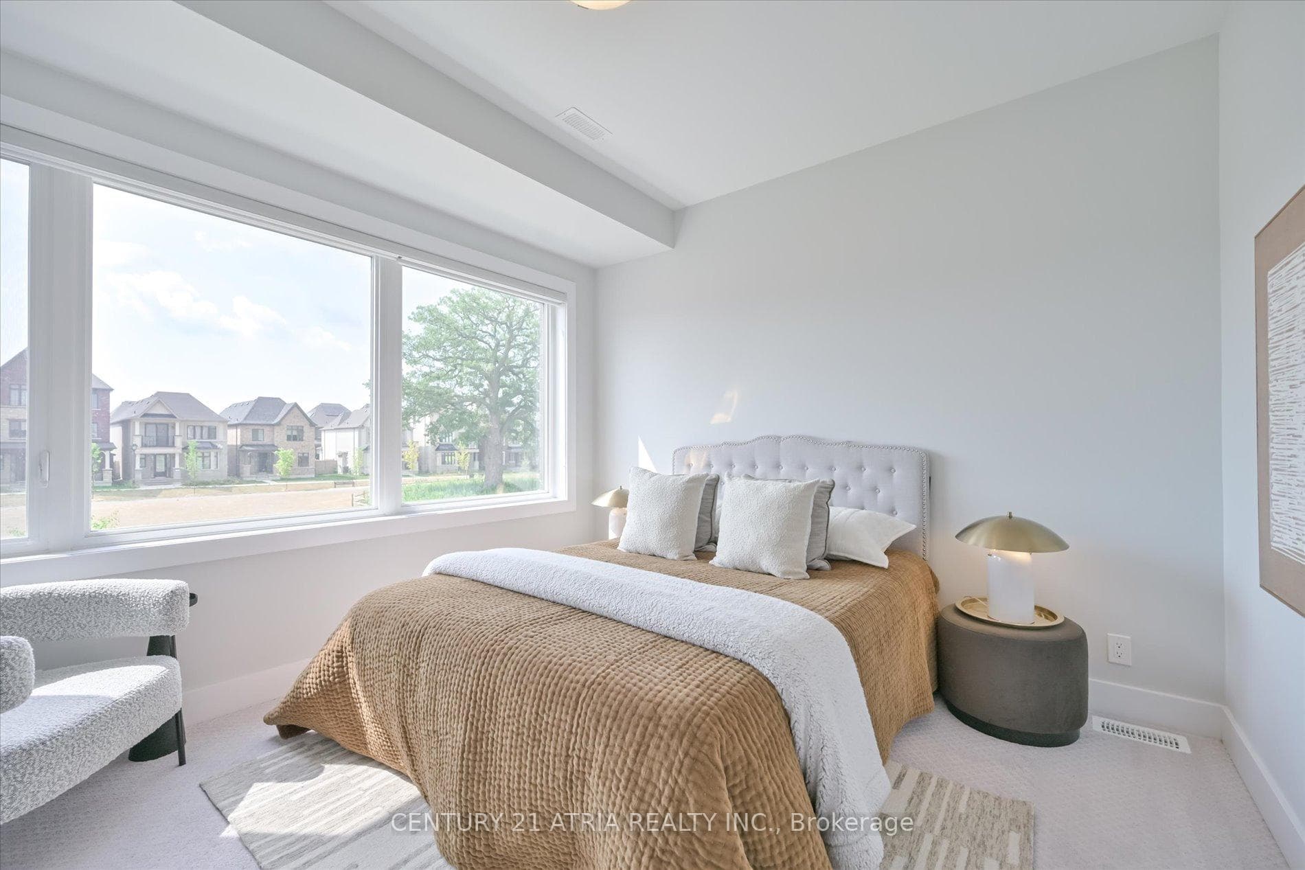 17 Kohn Lane photo 33