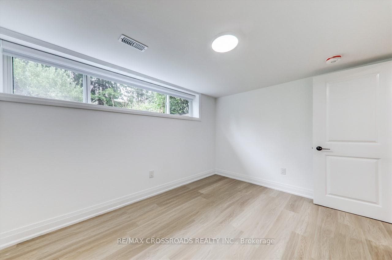 4 Tanburn Place photo 33