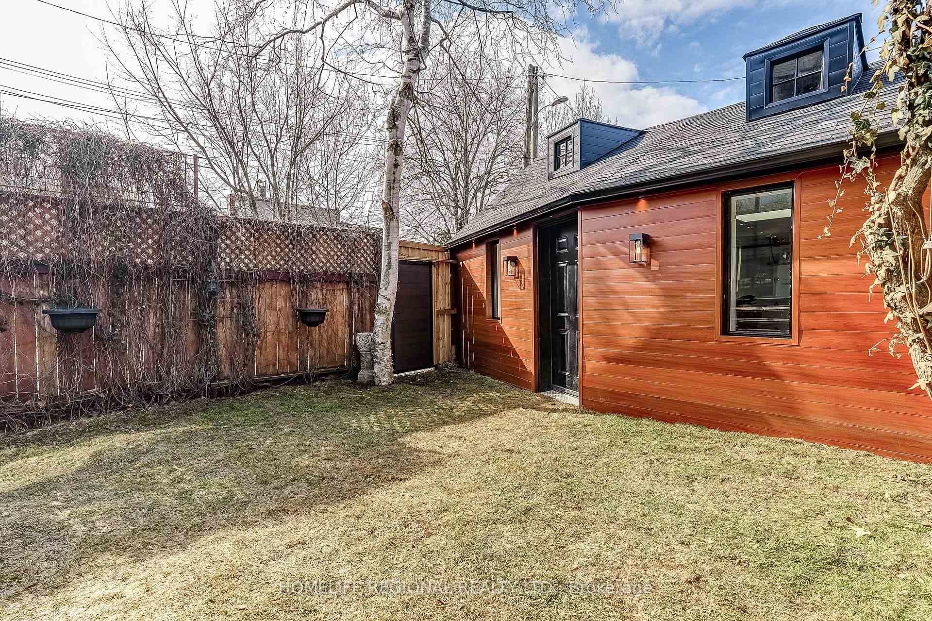 12 Macdonell Avenue photo 41
