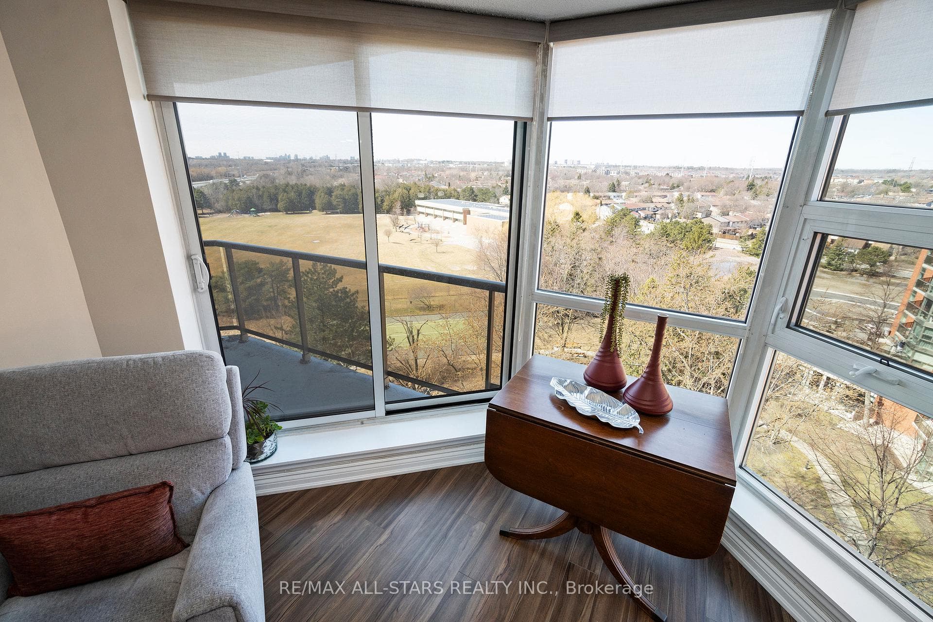 20 Dean Park Road Unit 1016 photo 12