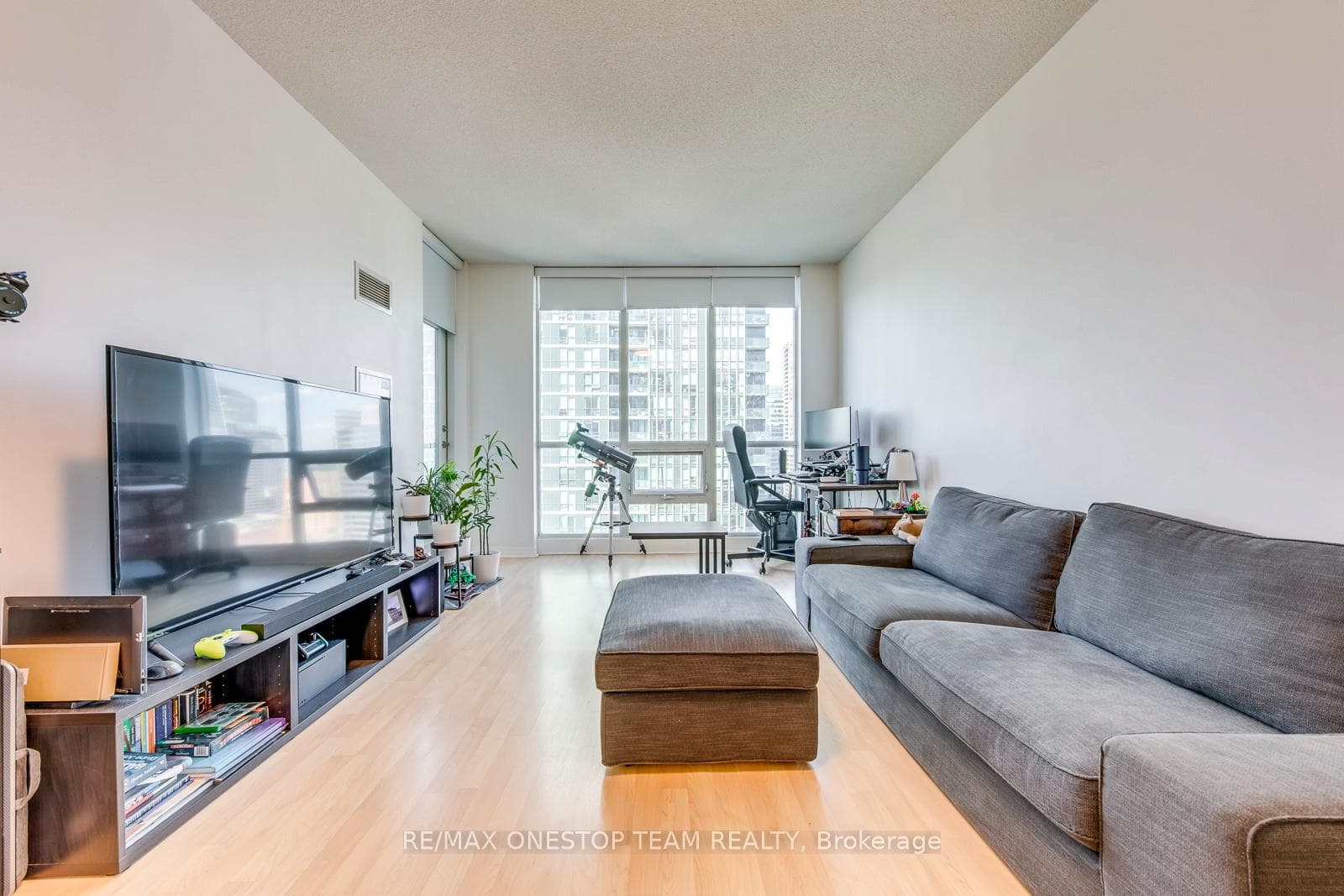 16 Yonge Street Unit 3612 photo 9